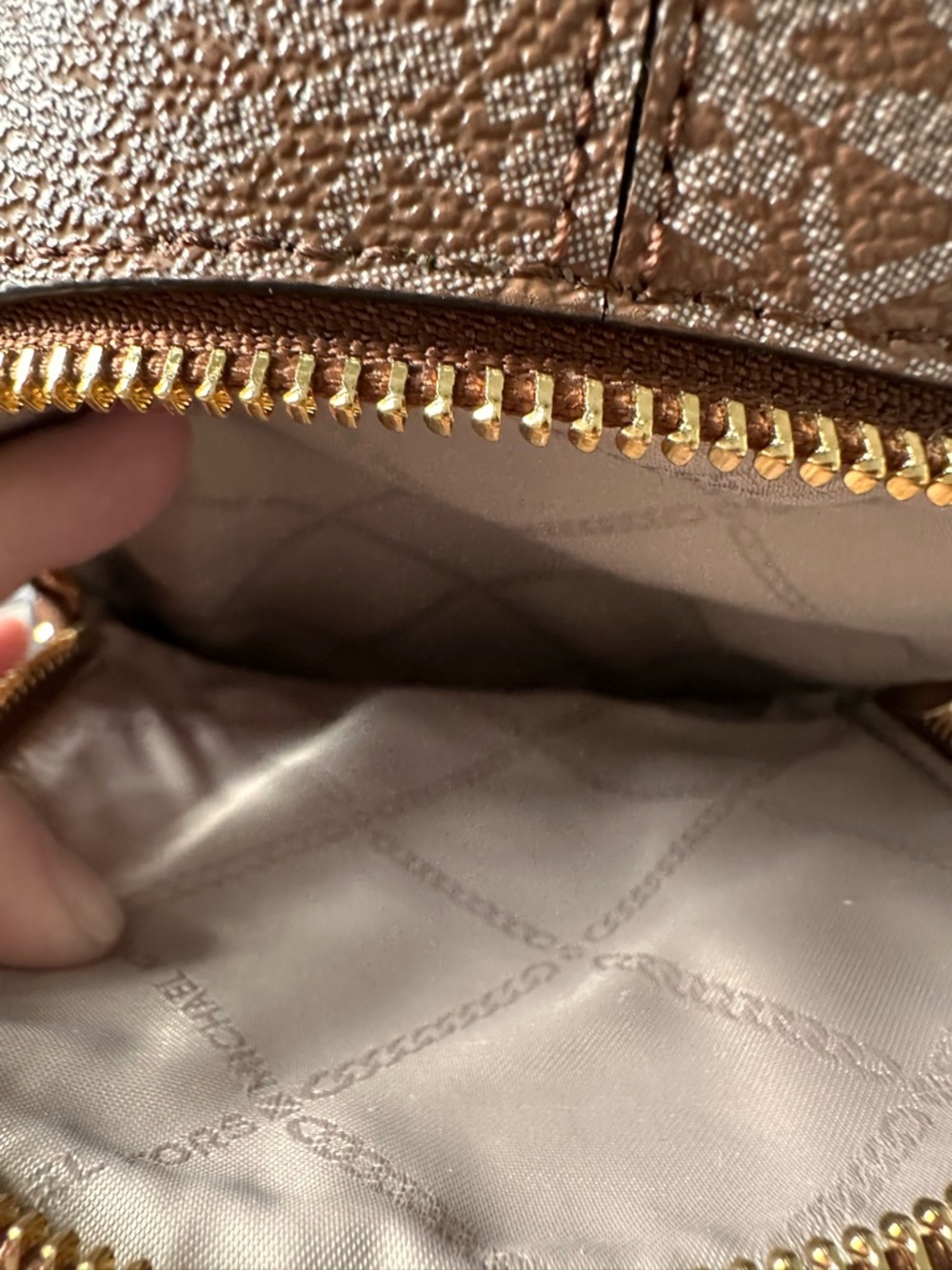 Michael Kors Lugg Multi Convertible Rhea Mini Backpack & Carmen Wallet NWT - Picture 12 of 16